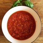 How to make basic tomato pasta sauce