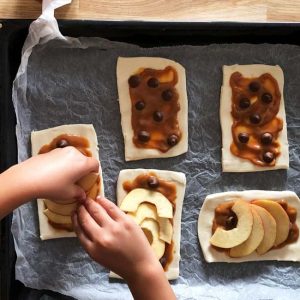 how to make puff pastry apple tarts
