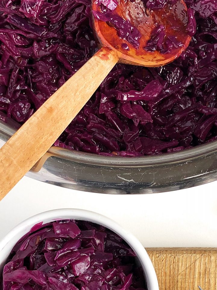 Braised Red cabbage with a woden spoon